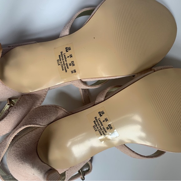 Women’s suede heel sandal At my closet all items are purchased new, no resales - Picture 3 of 4